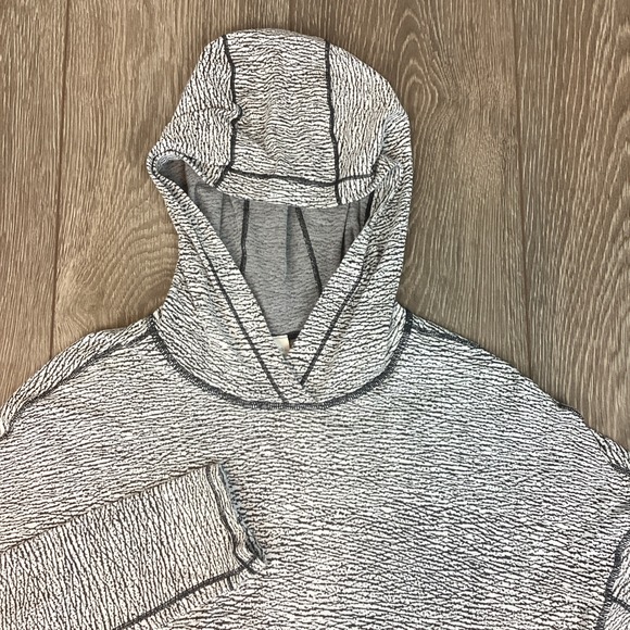 Lululemon Squad Goals Hoodie 10 Women's‎ Lightweight Luon Pebble Top Black White - Picture 1 of 7